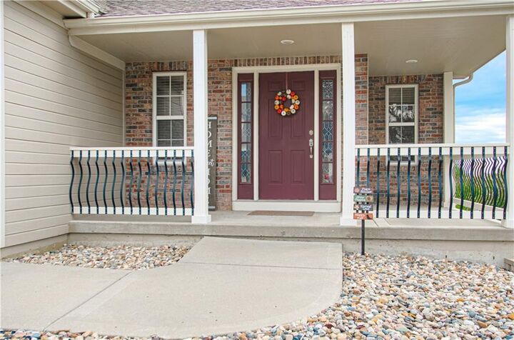 Property Photo:  2304 NE 23rd Street  MO 64029 