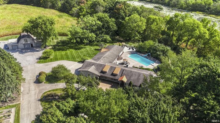 Property Photo: 5937 County Road 427 IN 46706-9510