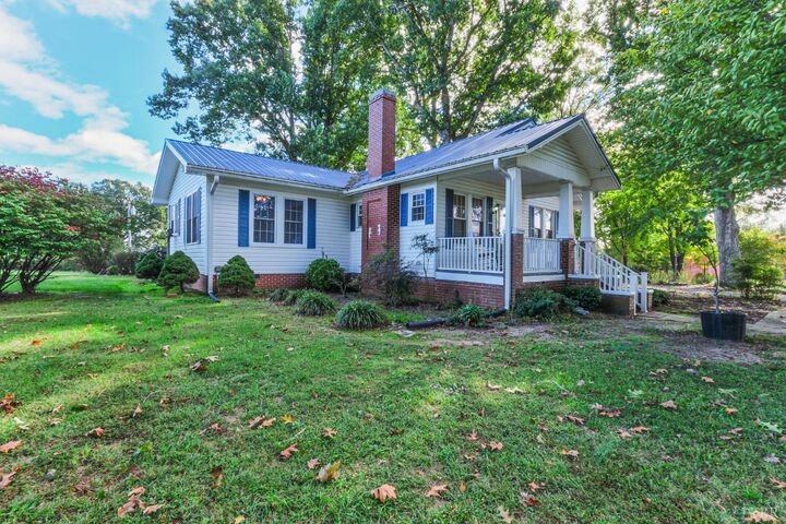 Property Photo: 200 Bradner Road VA 23923