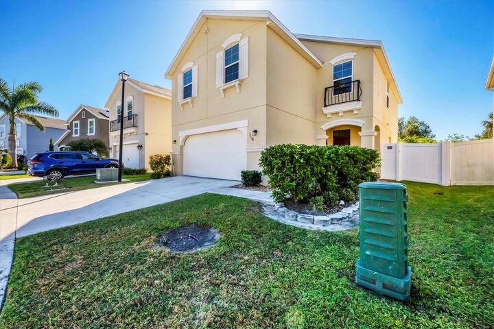 Property Photo: 5118 San Palermo Drive FL 34208