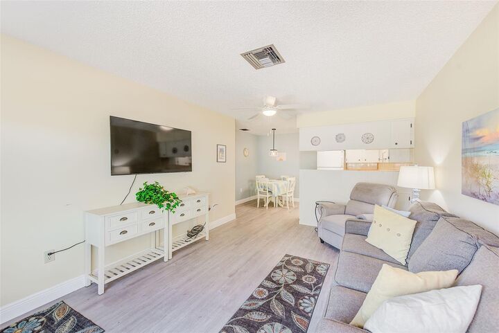Property Photo: 4359 Tahitian Gardens Circle G FL 34691