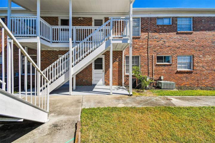 Property Photo:  4507 9th Street W E1  FL 34207 