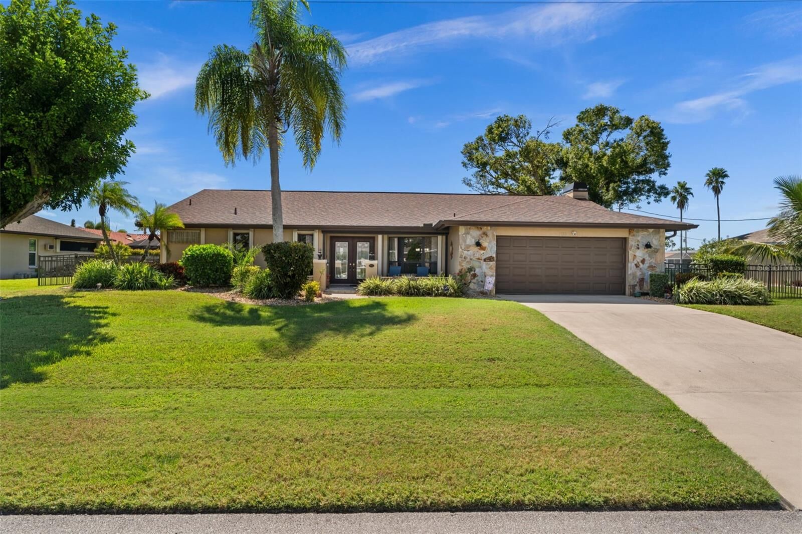Property Photo:  1922 SE 5th Street  FL 33990 