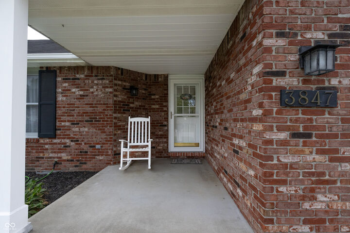 Property Photo: 3847 Bonaventure Drive IN 47203