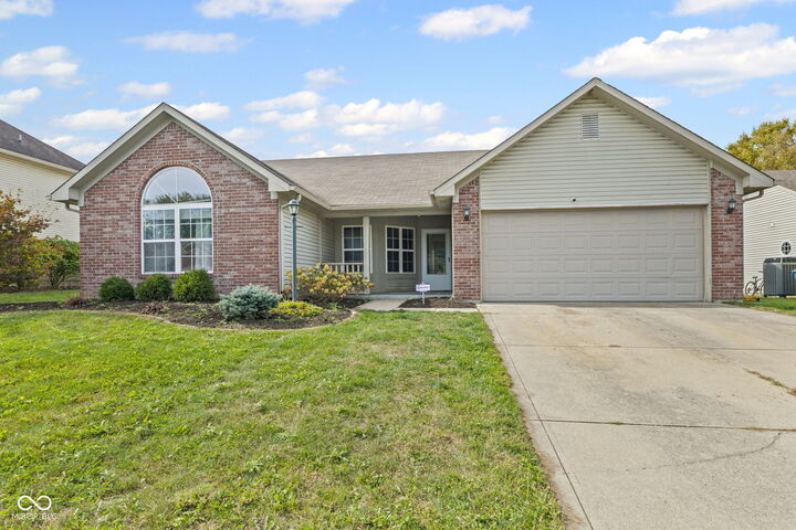 13088 Britton Ridge  Fishers IN 46038 photo