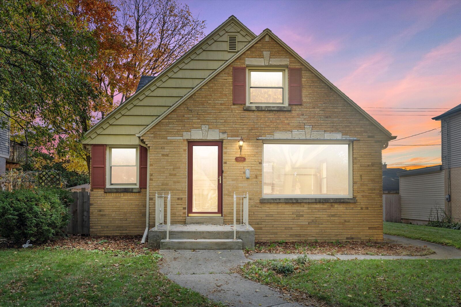 Property Photo:  2956 N 77th St  WI 53222 