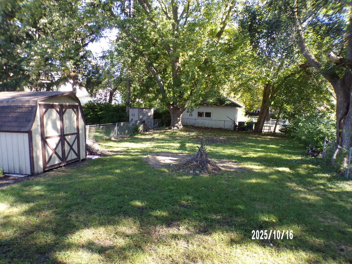 Property Photo: 210 N Division Street MI 49456