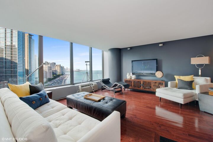 Property Photo: 505 N Lake Shore Drive 1518 IL 60611