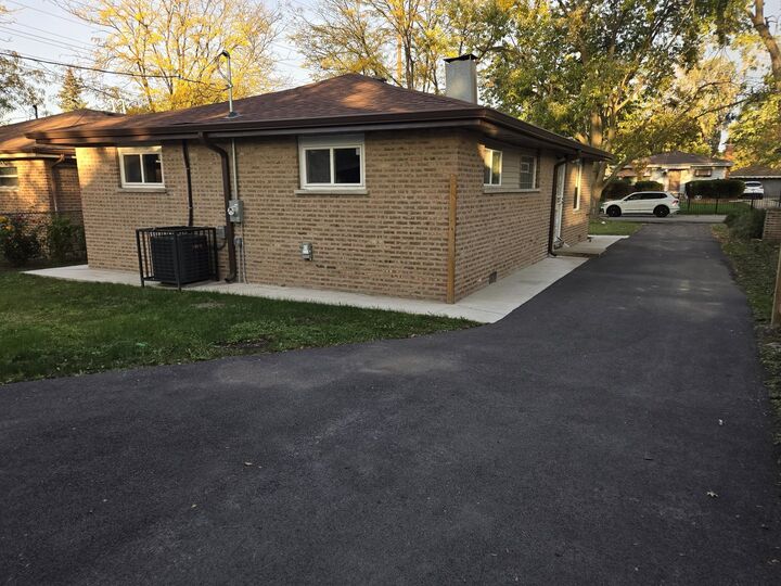 Property Photo: 16118 Paulina Street IL 60428