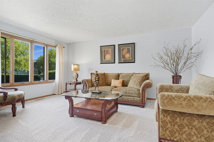 Property Photo: 315 Garden Road IL 61761