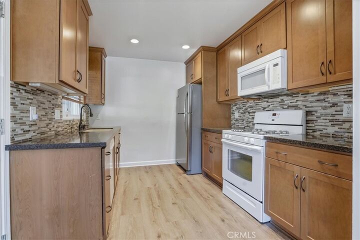 Property Photo:  87 E Foothill  CA 93405 