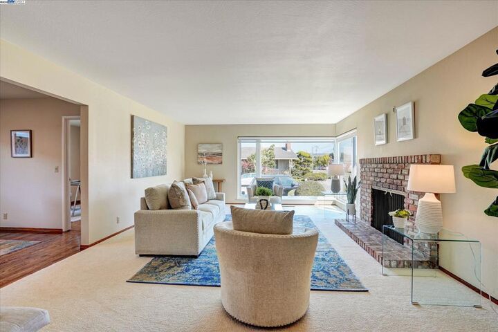 Property Photo:  1259 Eastshore Dr  CA 94501