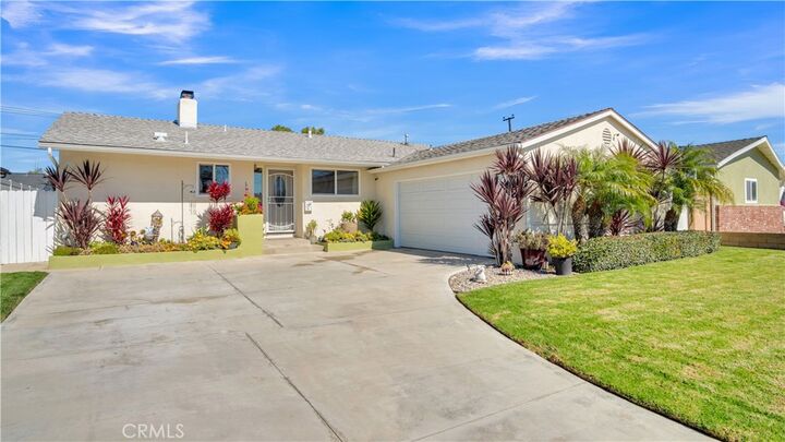 Property Photo: 5131 Skylark CA 92649