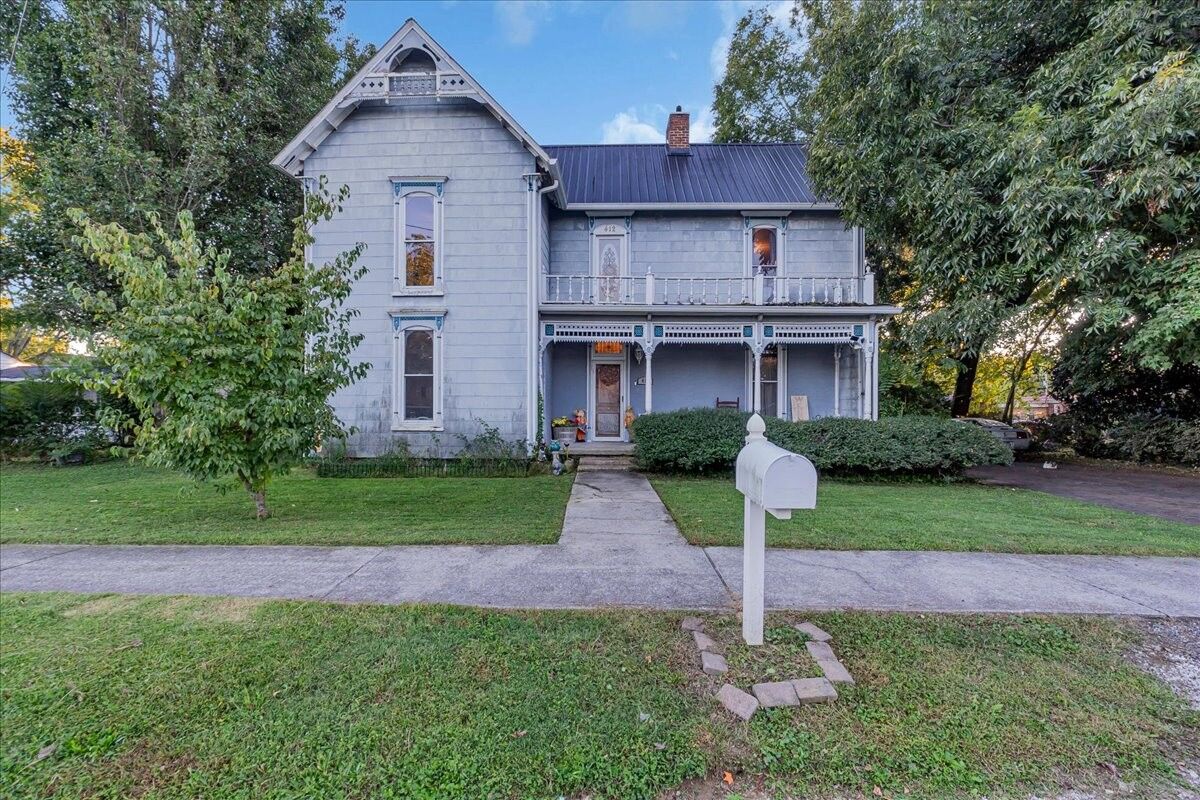 Property Photo:  412 E Harp St  TN 37355 