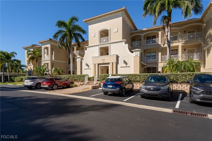 Property Photo:  14981 Reflection Key Circle 335  FL 33907