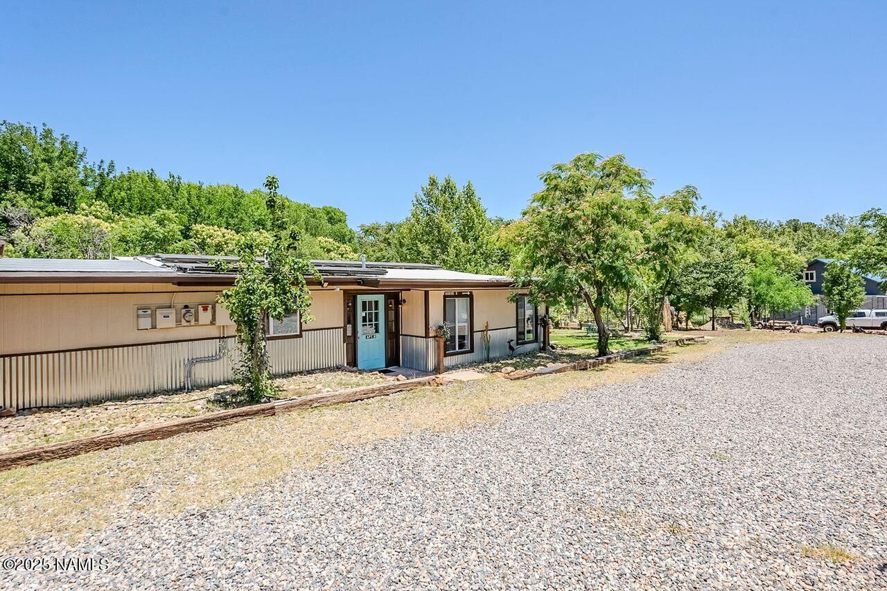 Property Photo:  902 N 14th Street  AZ 86326 