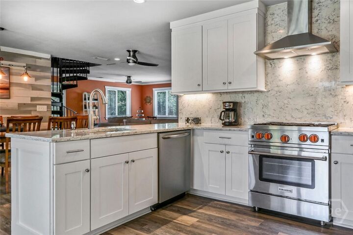 Property Photo: 1004 2nd Avenue GA 31328