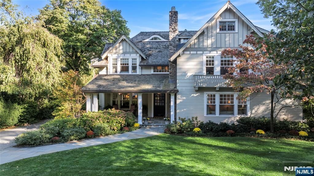 Property Photo: 265 West End Avenue NJ 07450