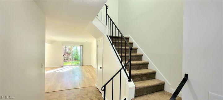 Property Photo: 1780 Rolling Hills Drive B OH 44087
