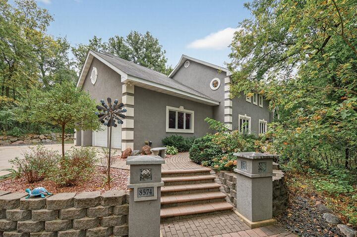8574 McGuire Court E  Shakopee MN 55379 photo