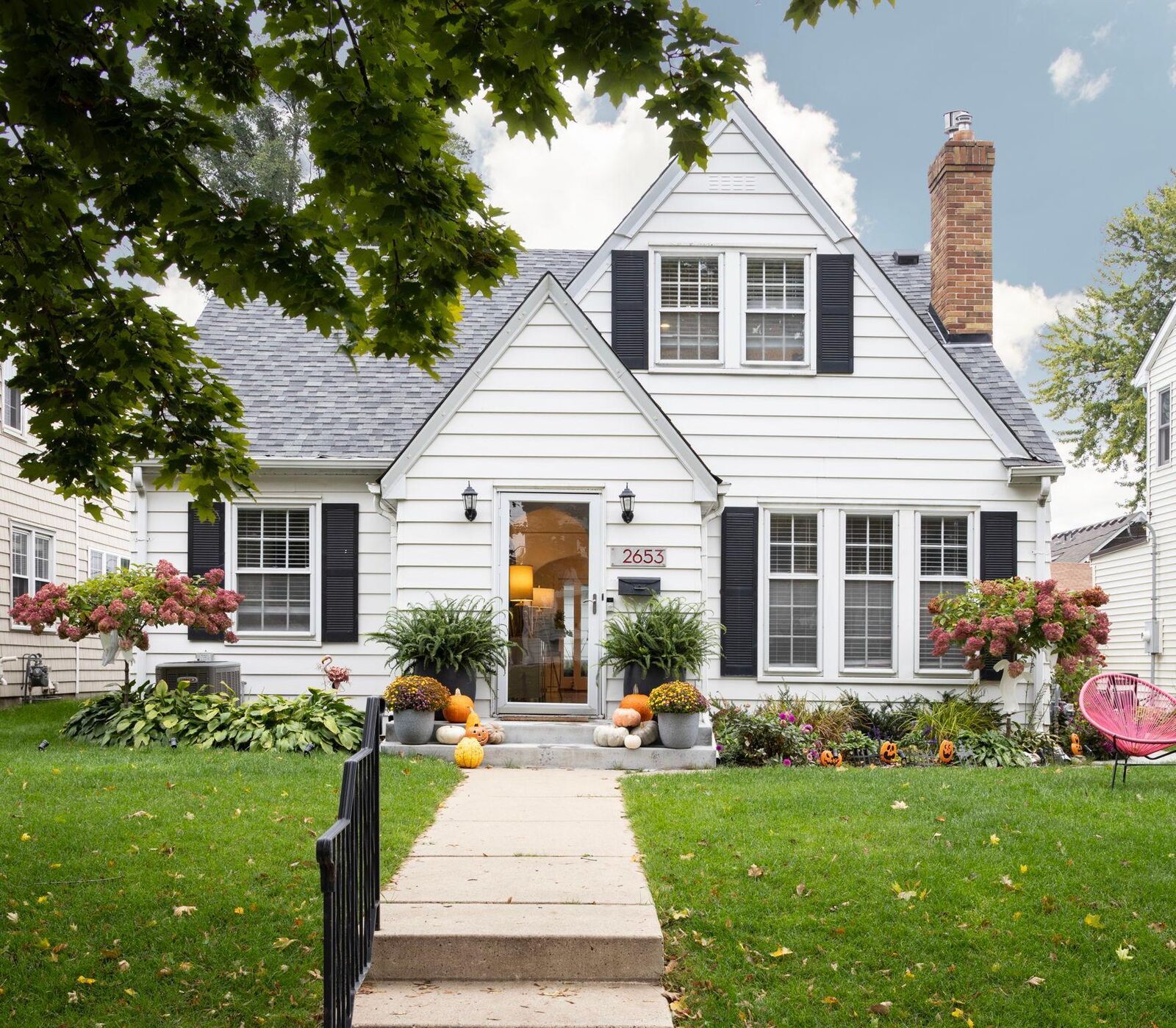 Property Photo: 2653 Joppa Avenue S MN 55416