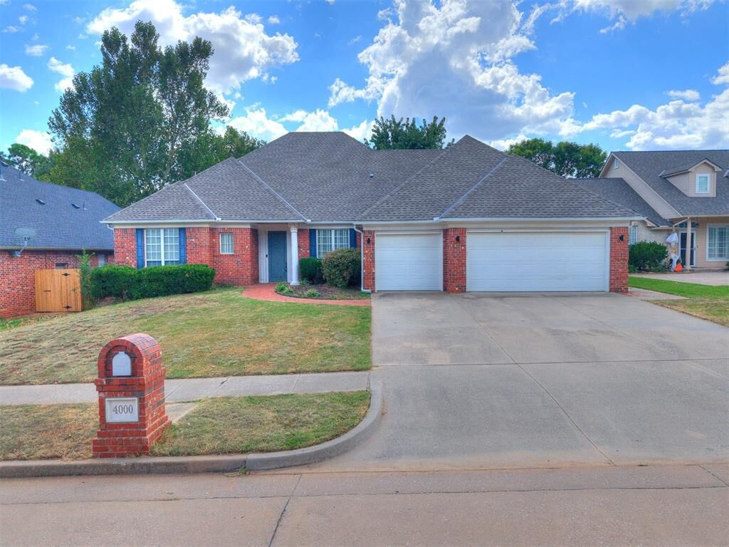 Property Photo:  4000 Harrogate Drive  OK 73072