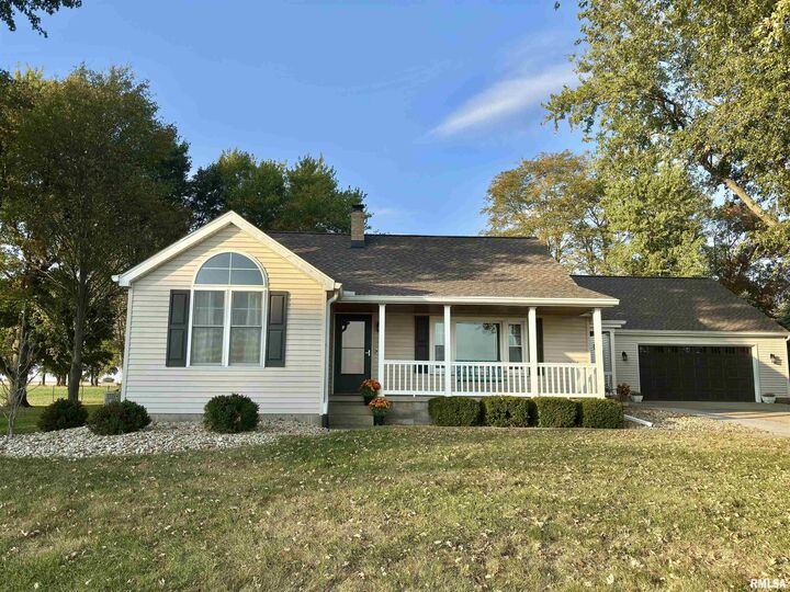 1202 Tazewood Road  Eureka IL 61530 photo