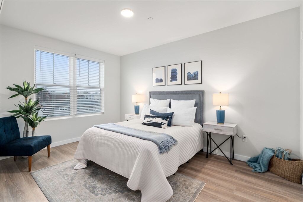 Property Photo:  10 Somerset 201  MA 02152 