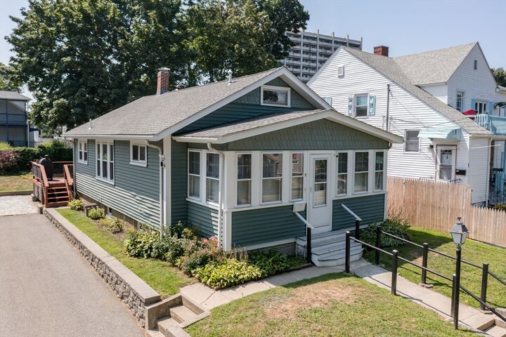 9 Avalon Ave  Quincy MA 02169 photo