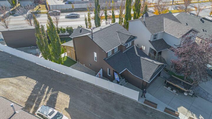 148 Covepark Close NE  Calgary AB T3K 5R5 photo