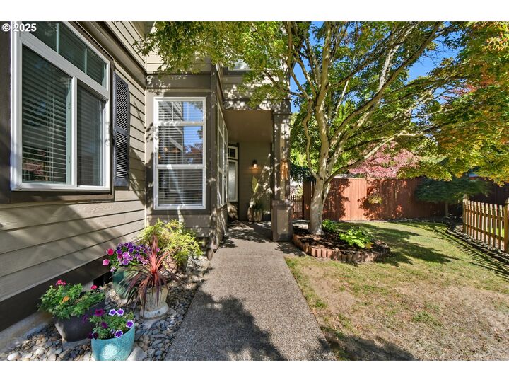 Property Photo: 3411 SE 182nd Ave WA 98683
