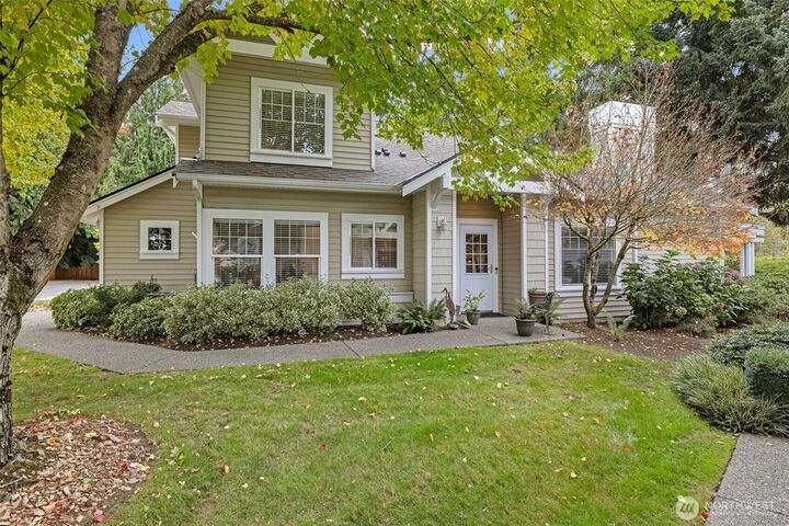 Property Photo: 23425 51st Avenue S WA 98032