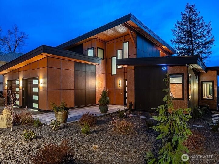 1747 N West Point Drive  Spokane WA 99201 photo