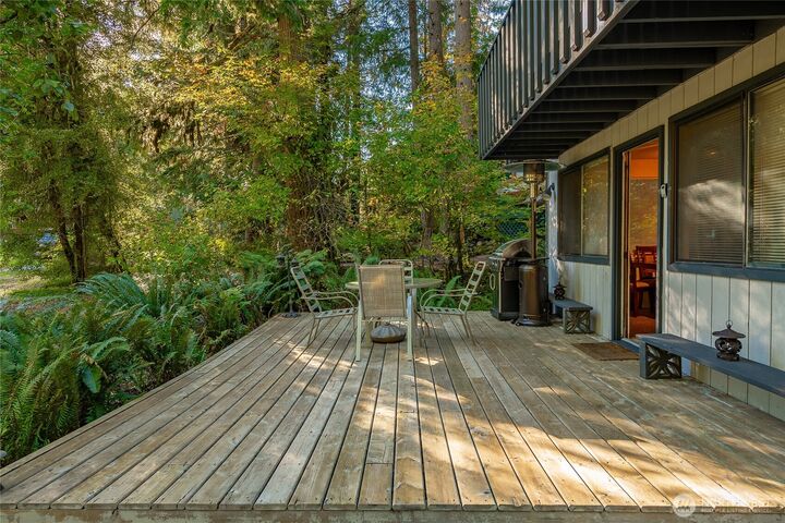 Property Photo: 7018 Olympus Way WA 98244