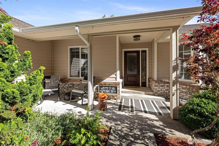 Property Photo: 138 N Prairie Road WA 98532