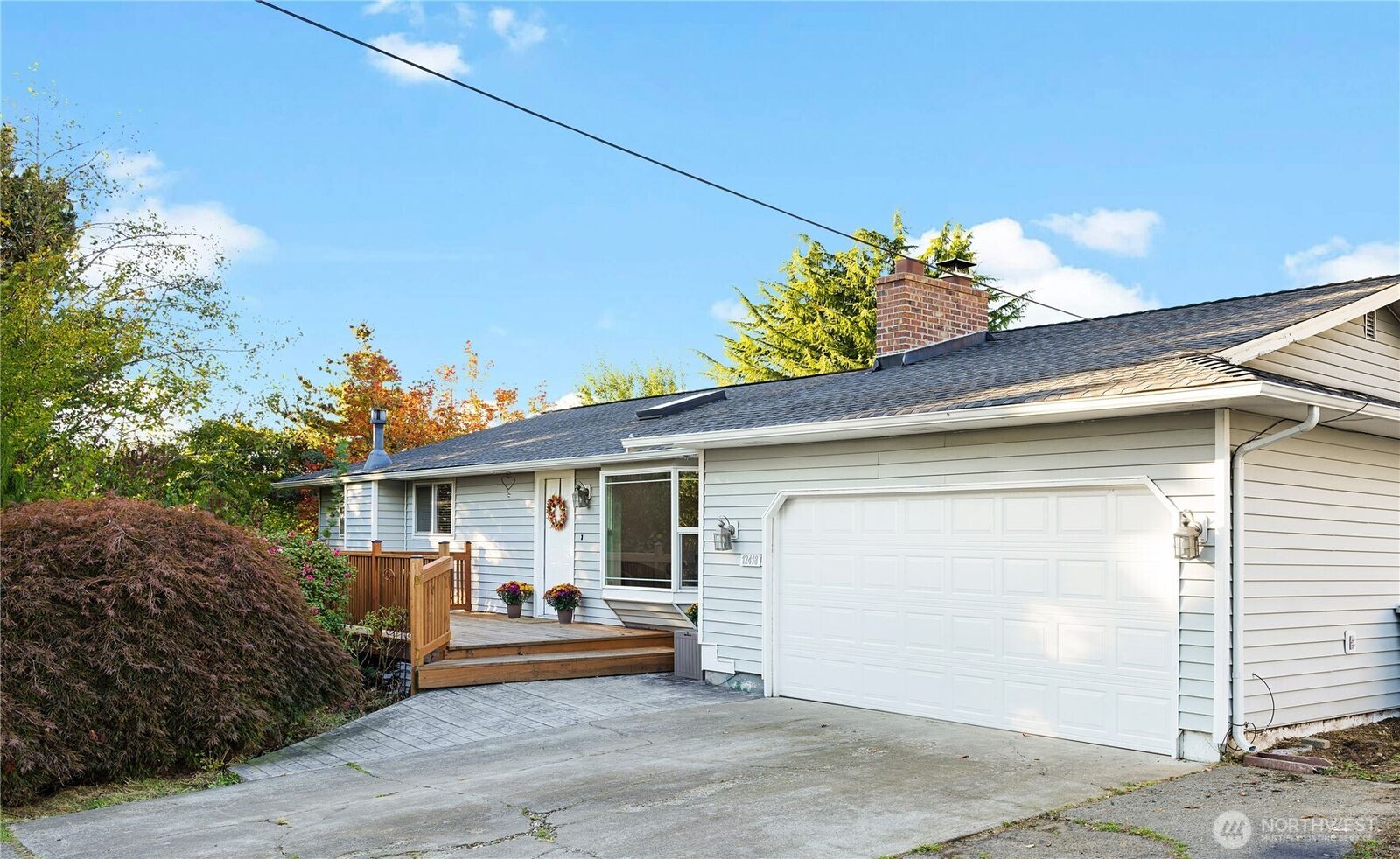 Property Photo: 12418 SE 251st Place WA 98030
