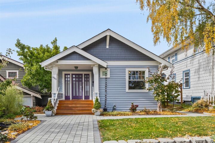 3845  45th Avenue SW  Seattle WA 98116 photo