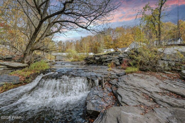 Property Photo: 147 E Tryon Street PA 18431