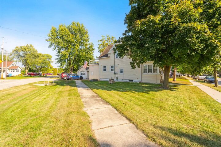 Property Photo:  508 Indiana Avenue  WI 54937 