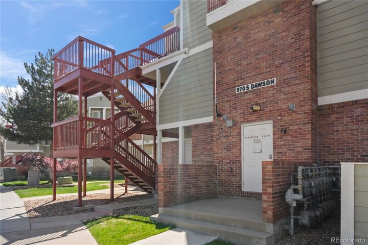 Property Photo:  970 S Dawson Way 9  CO 80012