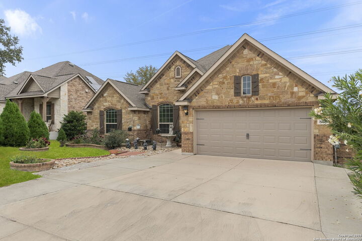 Property Photo: 805 Raceland Road TX 78245