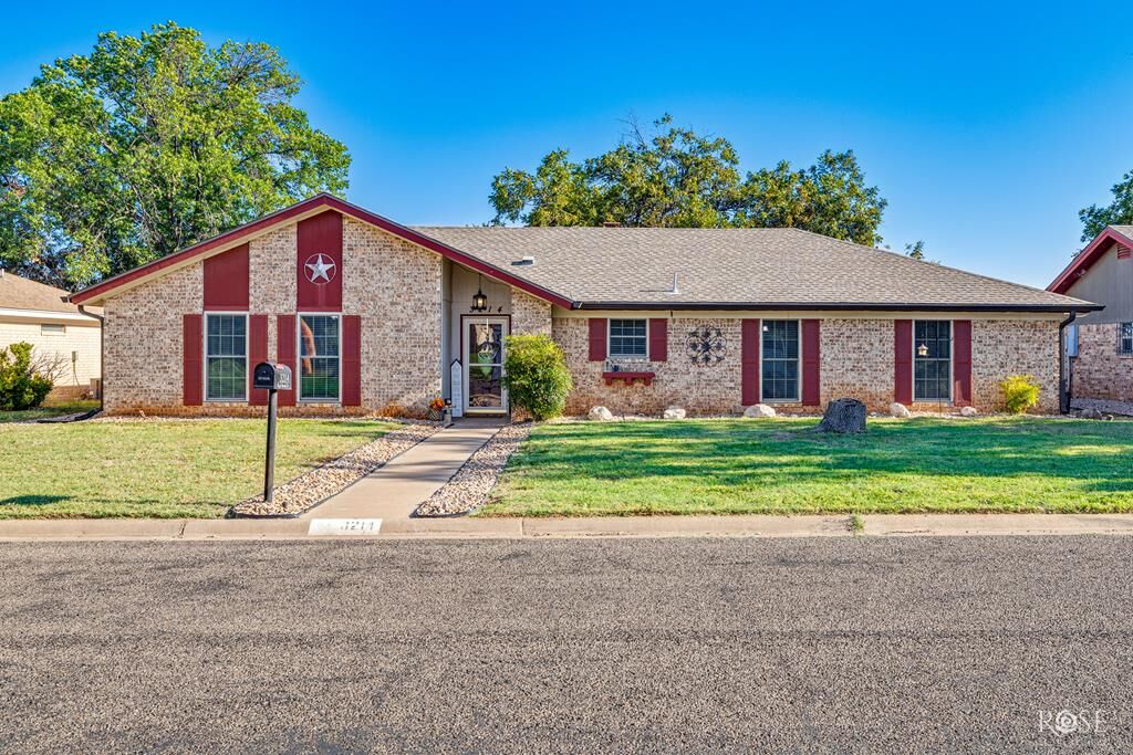 Property Photo: 3214 Rockbrook Dr TX 76904