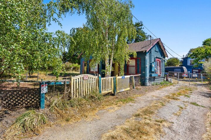 1430 Merrill Street  Santa Cruz CA 95062 photo