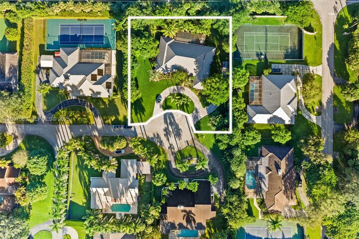 Property Photo: 15625 SW 73rd Ct FL 33157