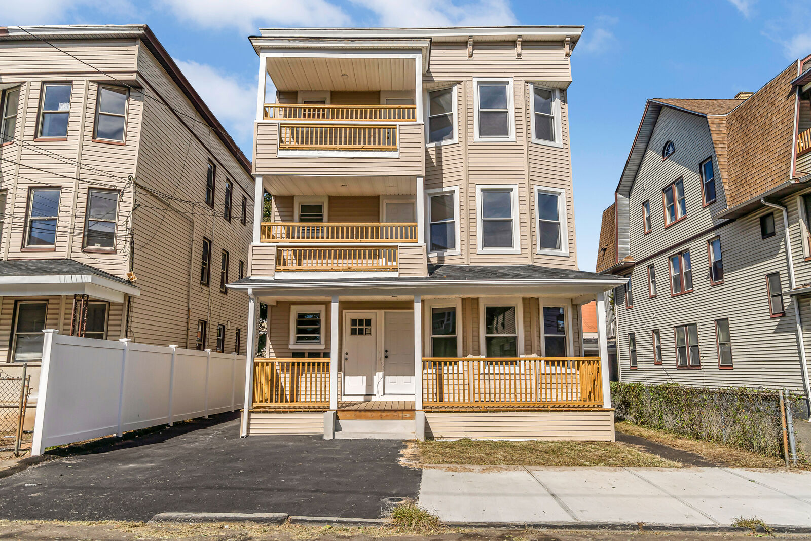 Property Photo: 82 Waldorf Avenue CT 06605