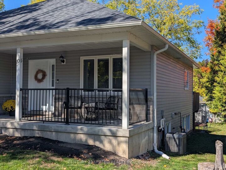 Property Photo: 10 William Street ON K0L 2H0