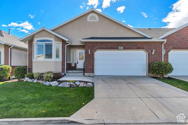 Property Photo: 1673 W Peaceful Cir UT 84095