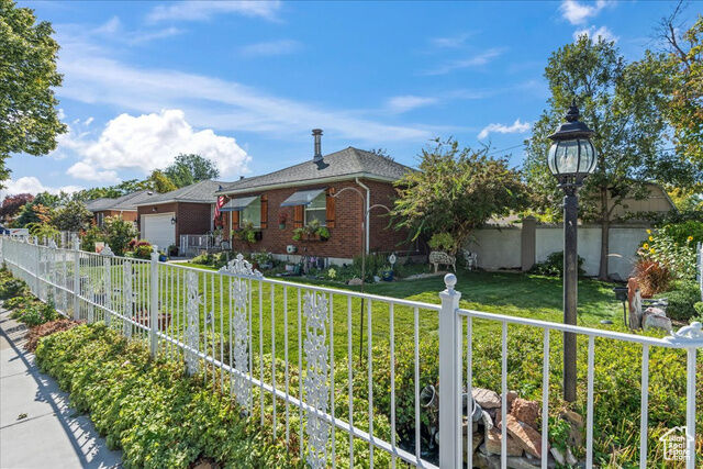 Property Photo: 763 N Lafayette Dr UT 84116