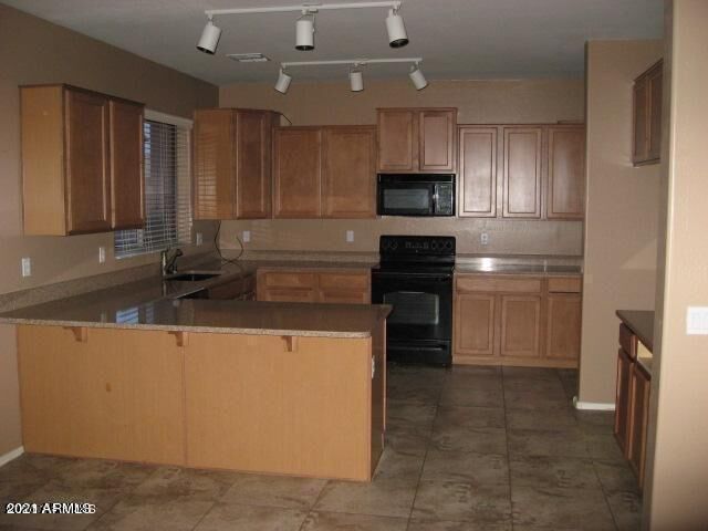 Property Photo: 3827 S 101st Drive AZ 85353