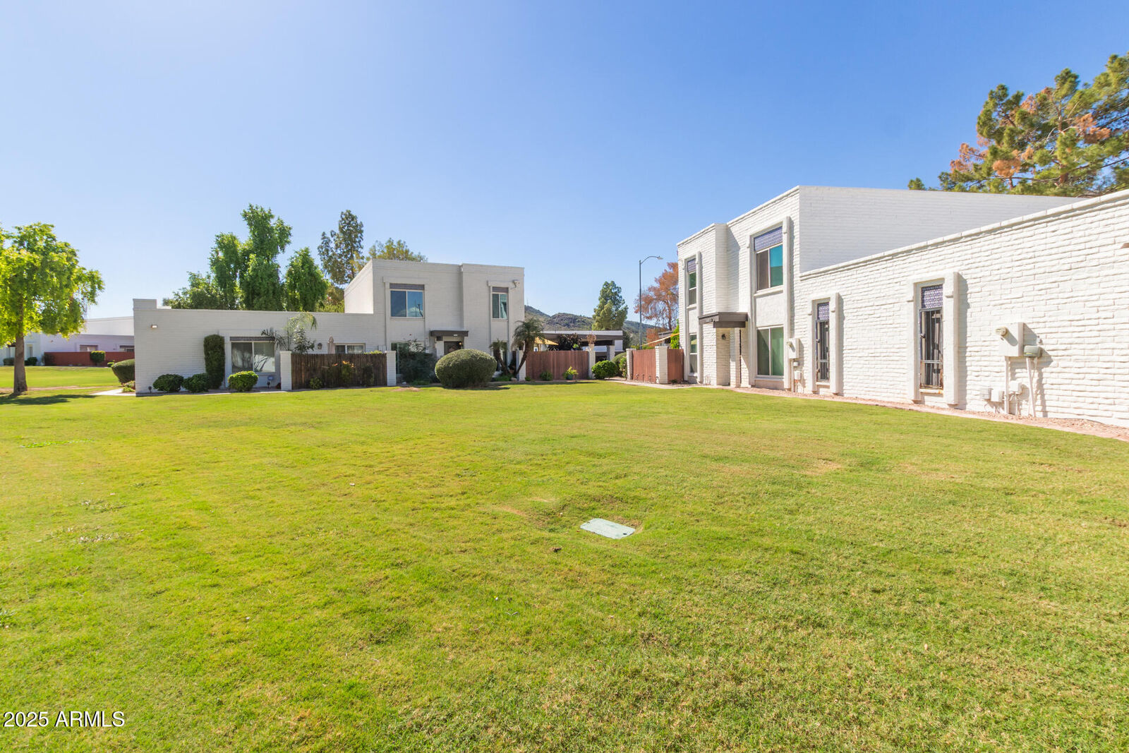 Property Photo: 13233 N 3rd Place 13B AZ 85022